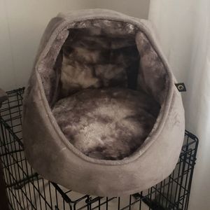 Cat Cave / Cat Nest